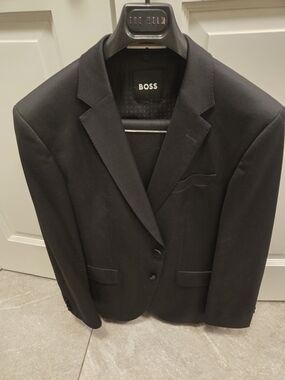 BOSS Men's Black Two-Button Blazer
